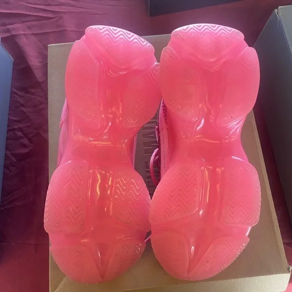 Steve Madden Pink Glitter Athletic Shoes - Picture 5 of 8